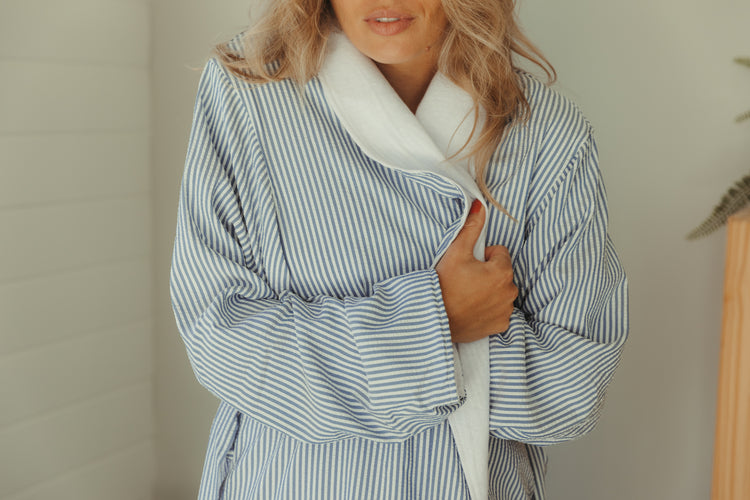 Navy Double Layer Seersucker Robe