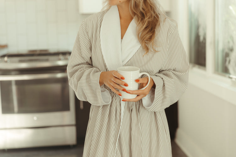 Taupe Seersucker Double Layer Robe