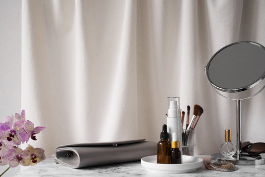Glam Squad Essential: Why Tabletop Mirrors Are Every Makeup Artist's Best Friend